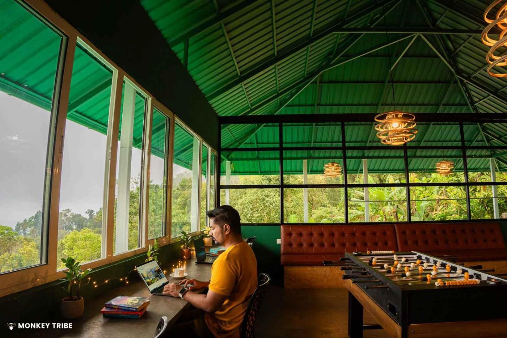 Hostel Monkey Tribe Munnar Exterior foto